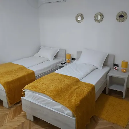 Sobe_mis Hostel